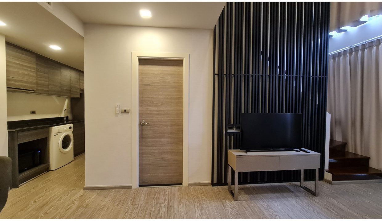 SAVVI-Phahol-Ari-0090