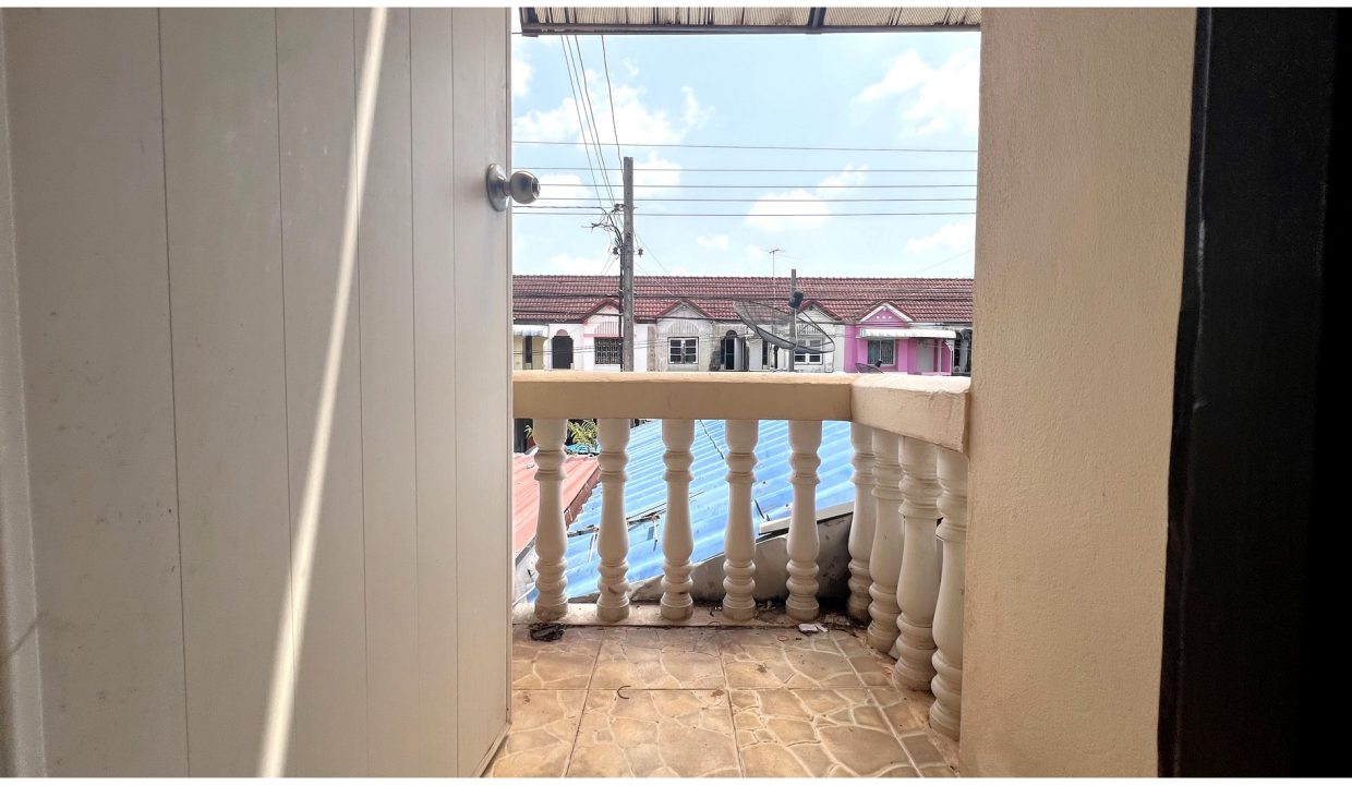 ขายทาวน์เฮ้าส์-หมู่บ้านเธียรทอง-สังฆสันติสุข-30-040