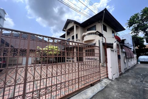 บ้านเดี่ยว เจริญนคร 46