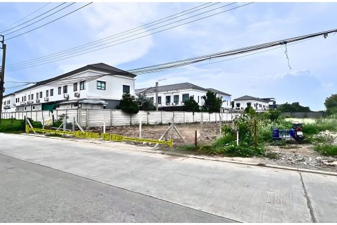 ขายที่ดิน รามอินทรา 5 แยก 18 ถมแล้ว 186 ตารางวา ผังเมืองสีเหลือง เหมาะใช้เป็นที่อยู่อาศัย โกดังสินค้า อาคารสำนักงาน