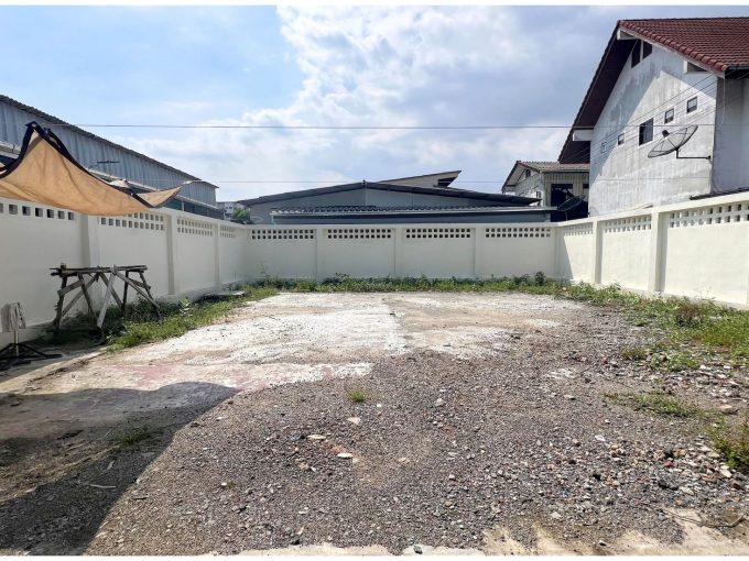 ขายที่ดินประชาอุทิศ 33