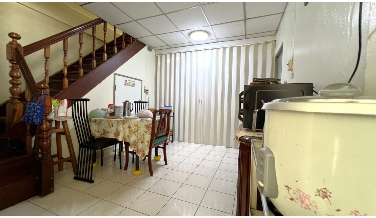 หมู่บ้านฉัตรเกล้าวิลล่า-นวมินทร์-153-040