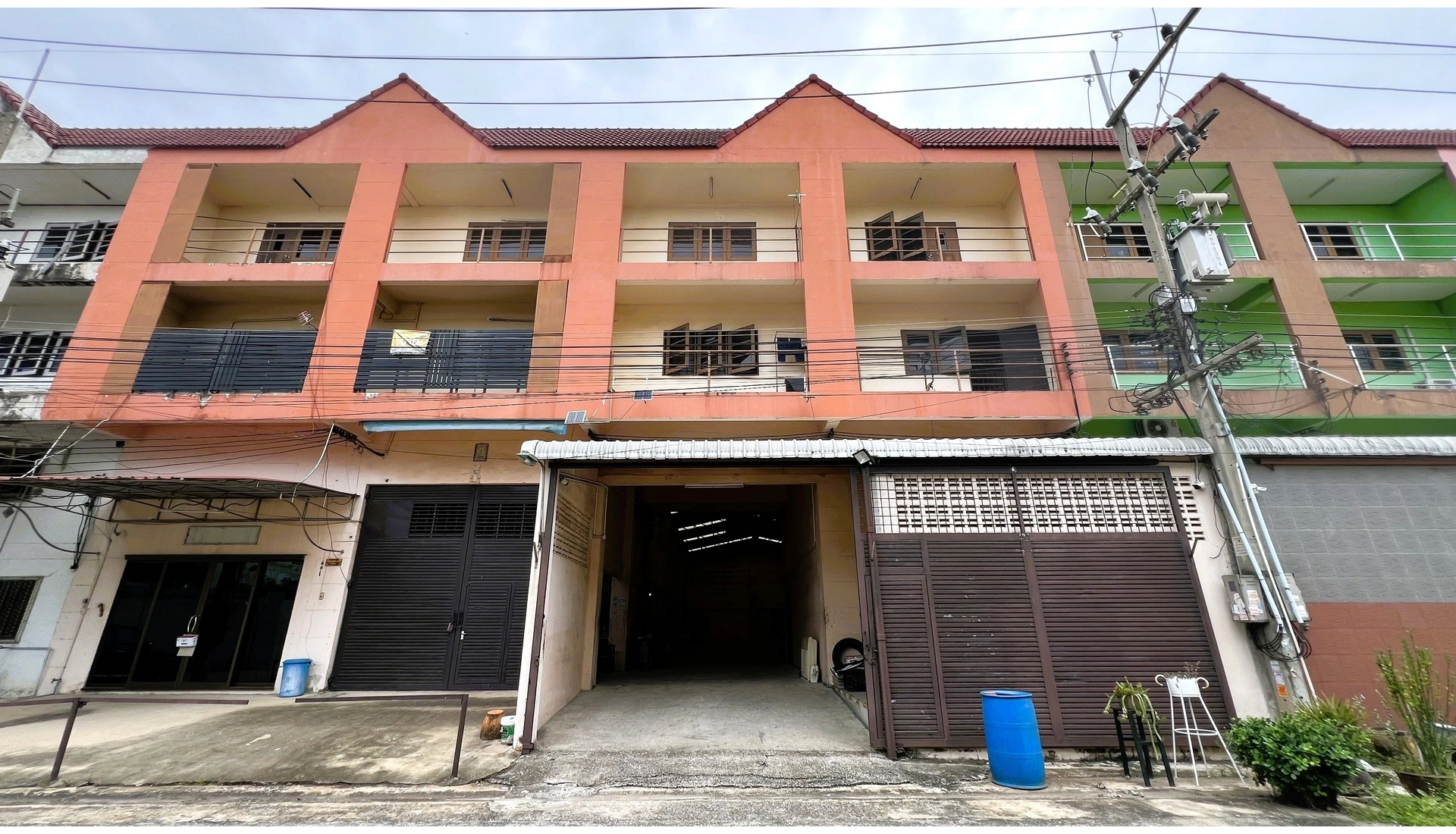 ขายโรงงานกระทุ่มแบน