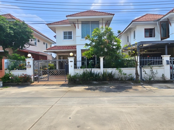 อิมพีเรียล ลากูน่า บางบัวทอง