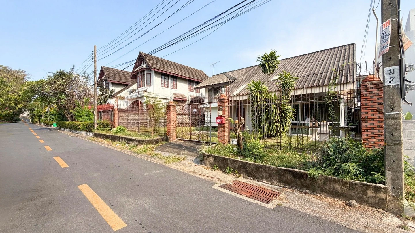 บ้านเดี่ยว-คันนายาว-หมู่บ้านสวนสยาม-_อมรพันธ์นคร-6_-0002 บ้านเดี่ยว คันนายาว หมู่บ้านสวนสยาม (อมรพันธ์นคร 6)